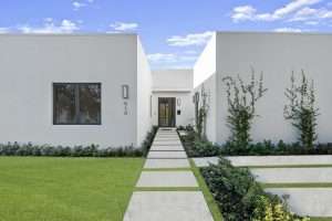 Luxury Home at 510 Upland